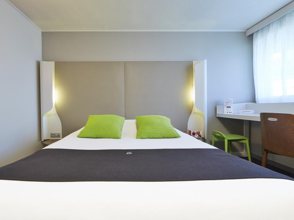 Hotel Campanile Bollene A7 Zewnętrze zdjęcie