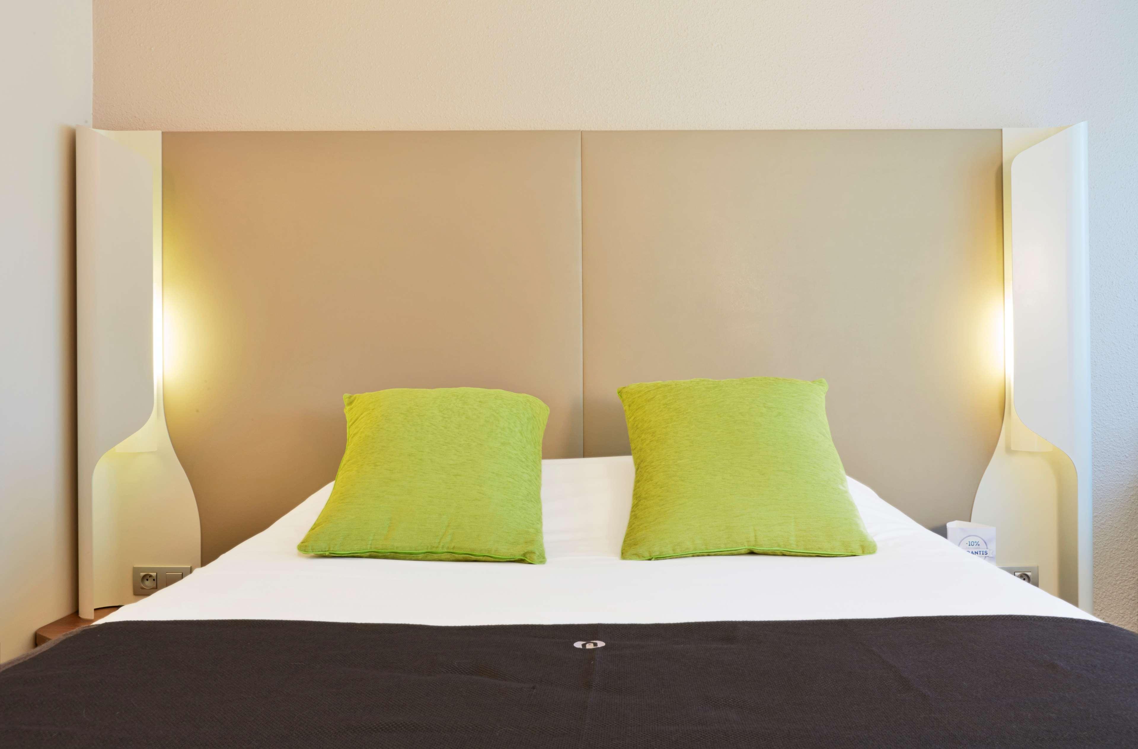 Hotel Campanile Bollene A7 Zewnętrze zdjęcie