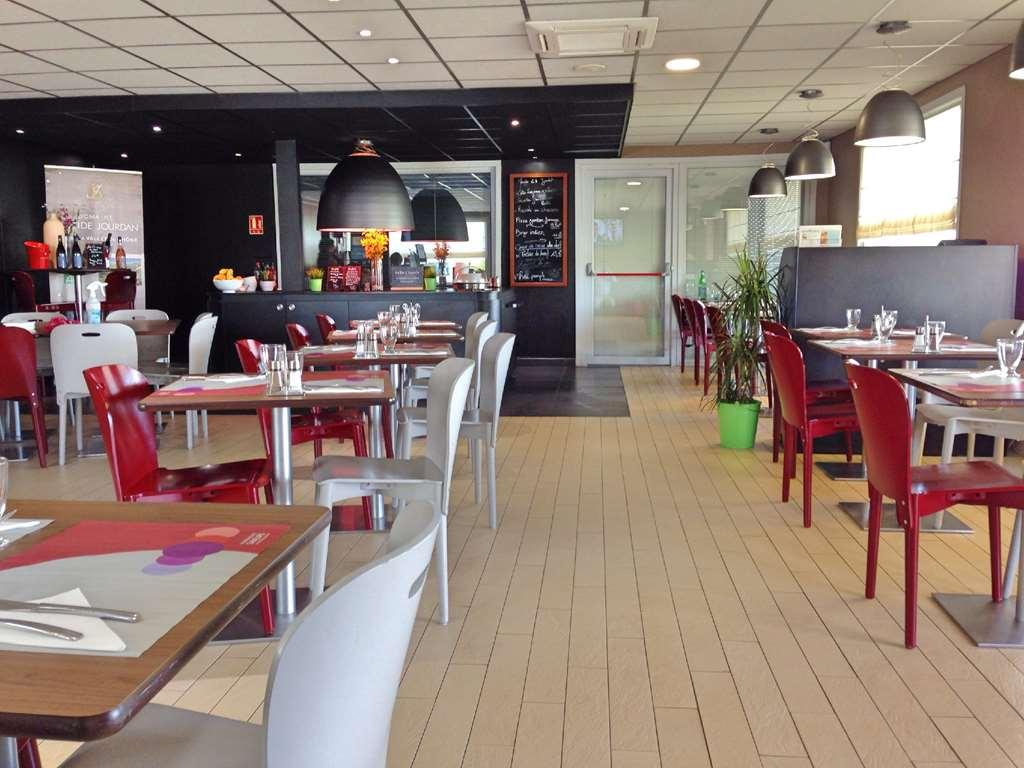 Hotel Campanile Bollene A7 Zewnętrze zdjęcie