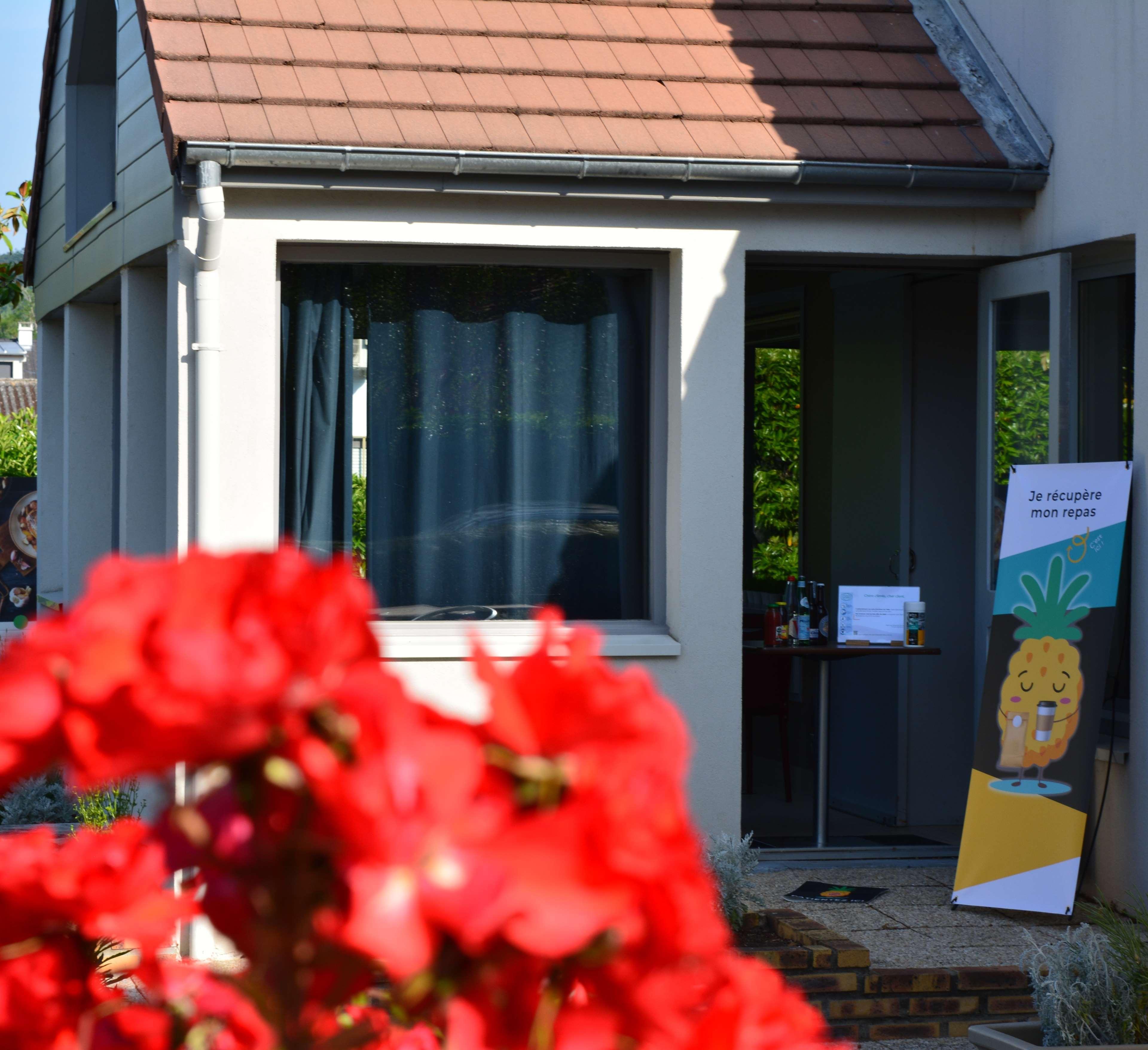 Hotel Campanile Bollene A7 Zewnętrze zdjęcie