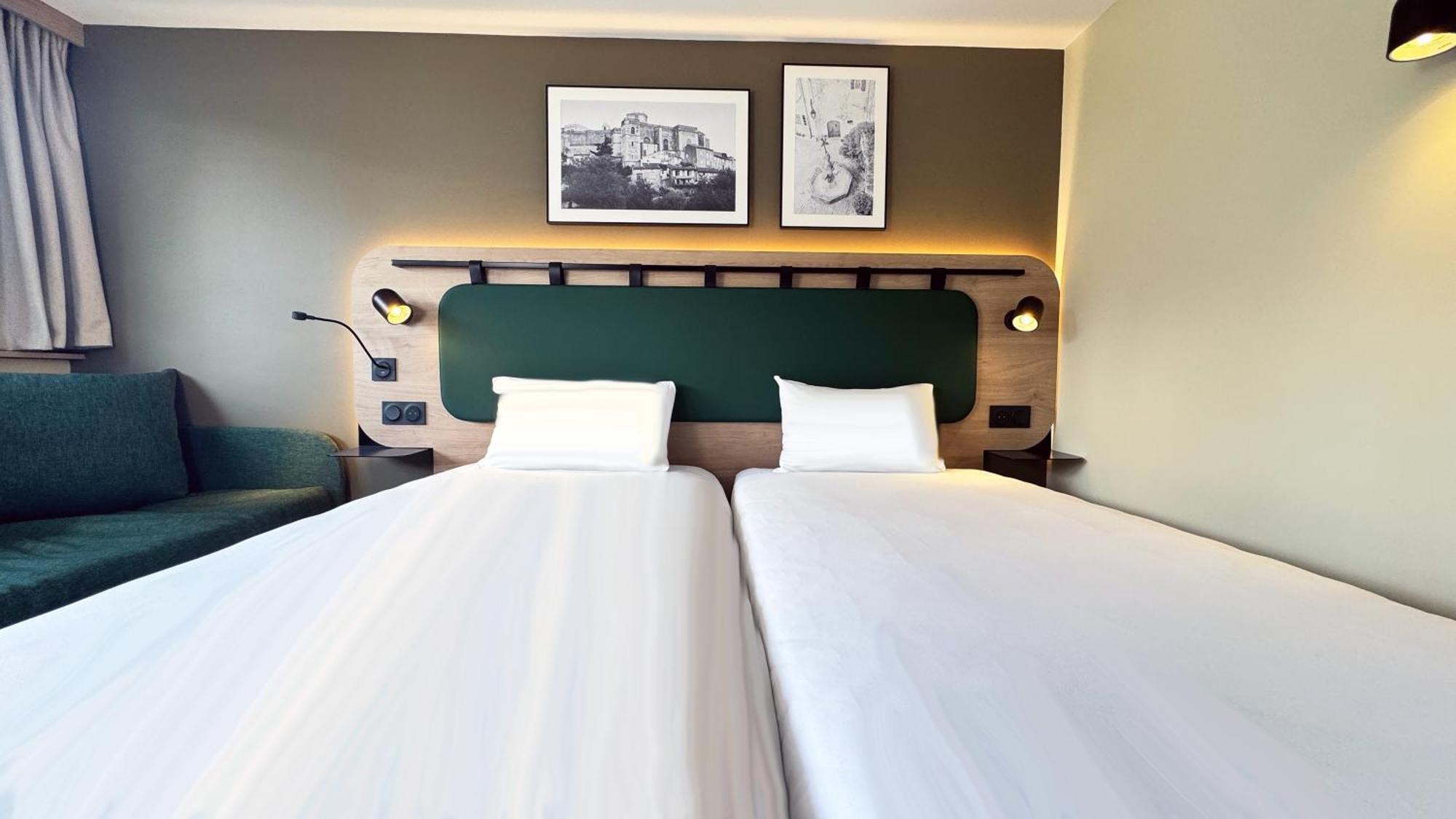 Hotel Campanile Bollene A7 Zewnętrze zdjęcie
