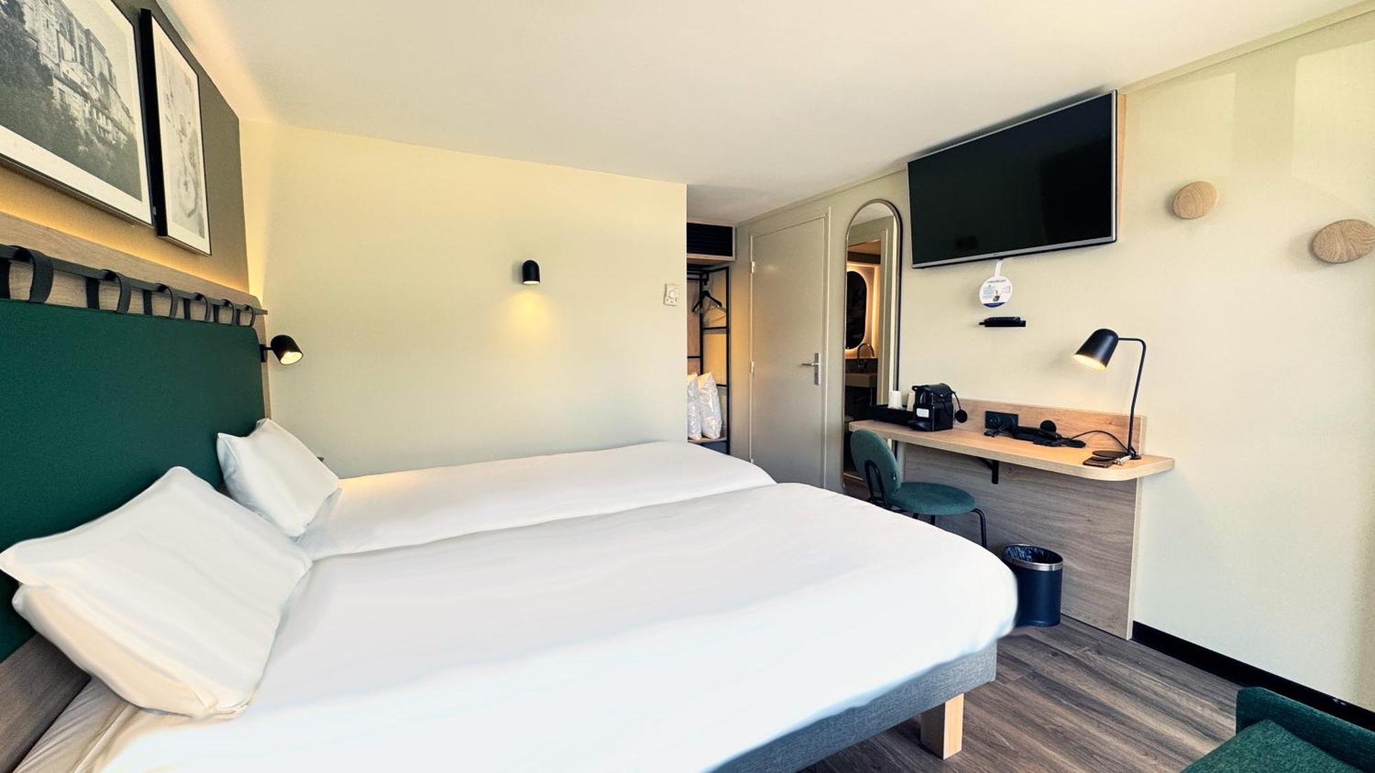 Hotel Campanile Bollene A7 Zewnętrze zdjęcie